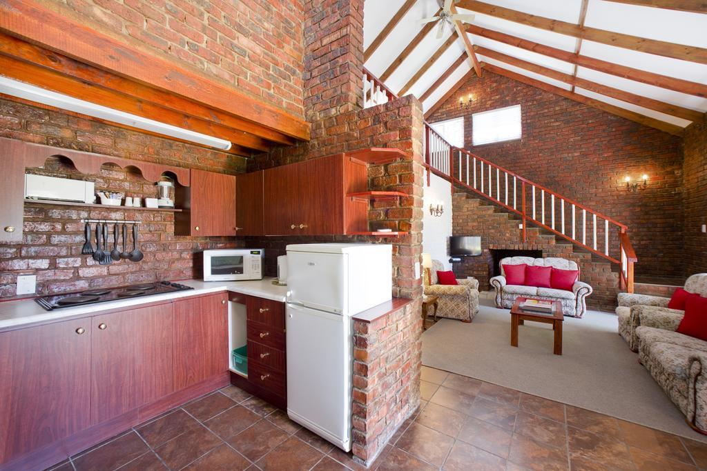 Swallows Nest Country Cottages Stormsrivier Bagian luar foto