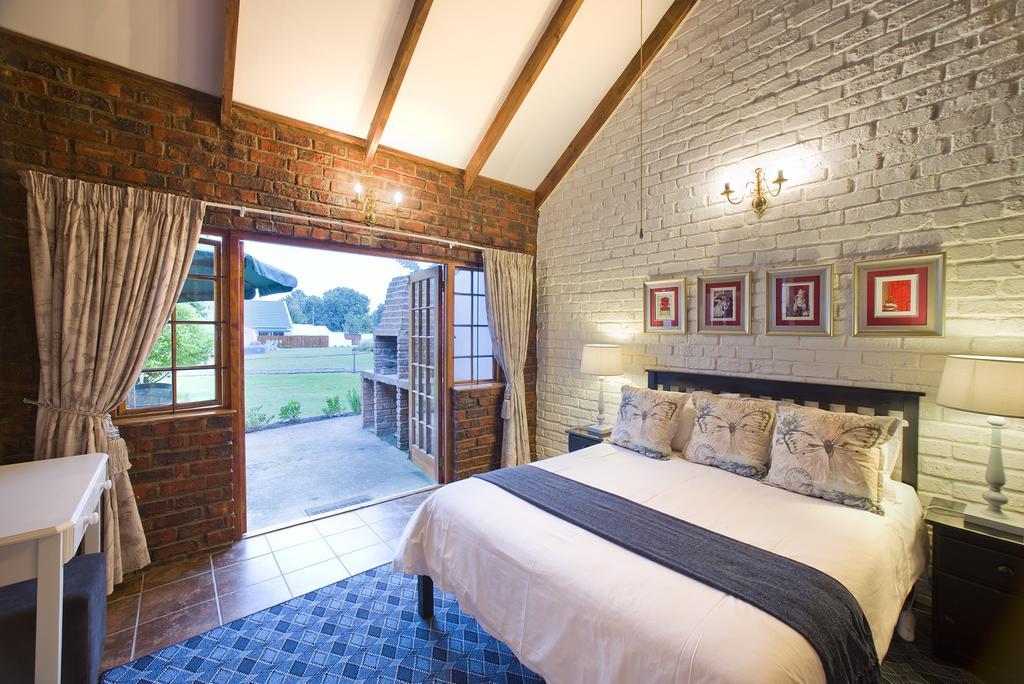 Swallows Nest Country Cottages Stormsrivier Bagian luar foto