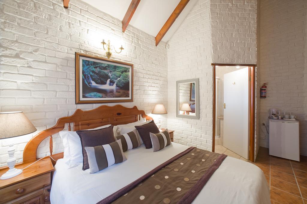 Swallows Nest Country Cottages Stormsrivier Ruang foto