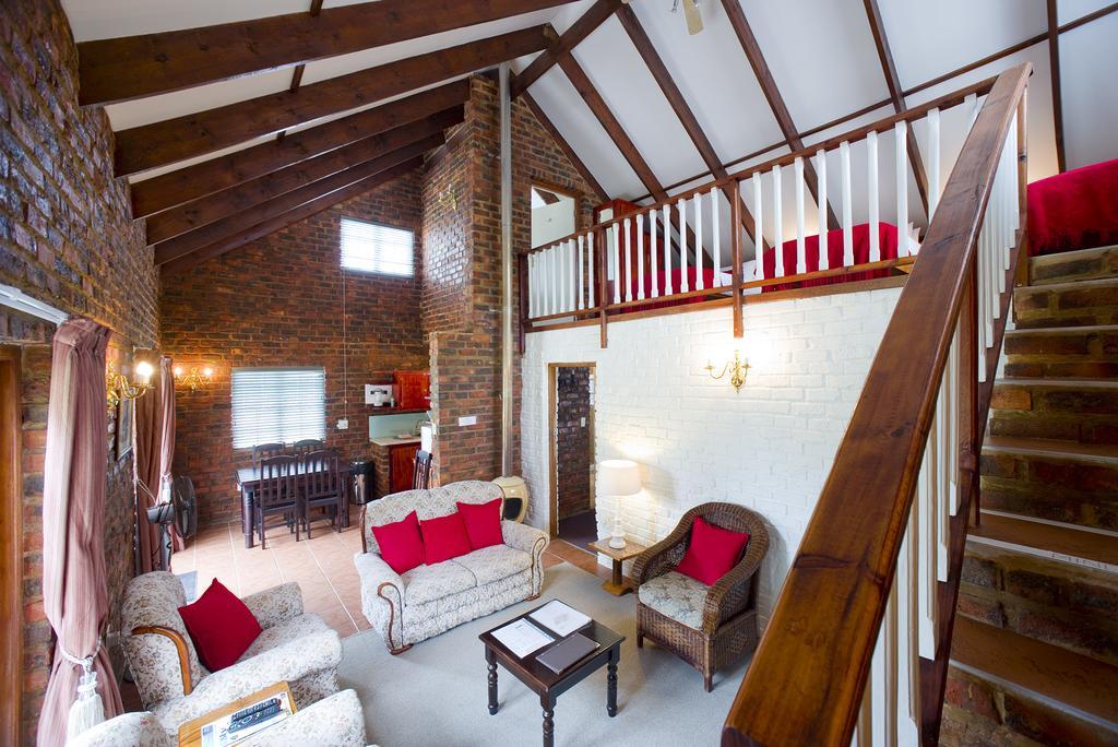 Swallows Nest Country Cottages Stormsrivier Ruang foto