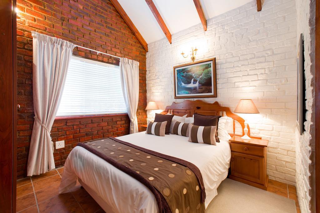 Swallows Nest Country Cottages Stormsrivier Ruang foto