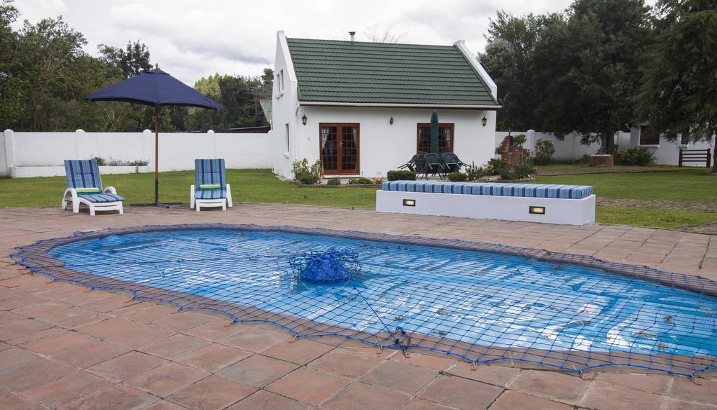 Swallows Nest Country Cottages Stormsrivier Bagian luar foto