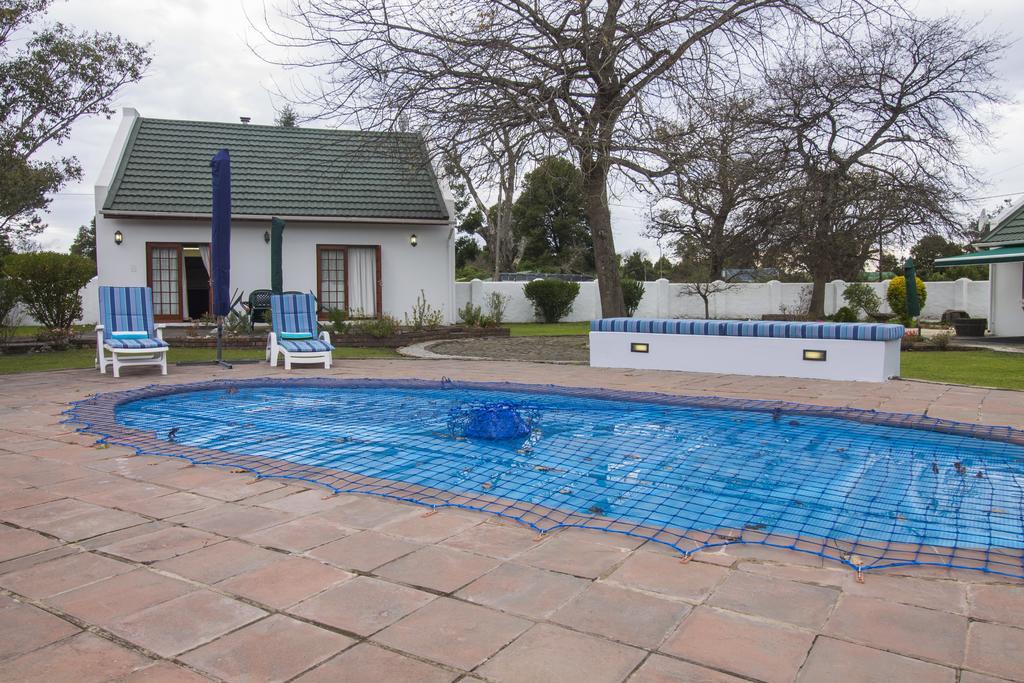 Swallows Nest Country Cottages Stormsrivier Bagian luar foto